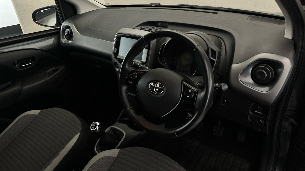 Toyota Aygo X Hatchback Grey #9