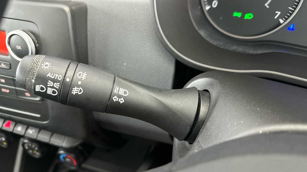 Dacia Duster Dacia Duster 1.6 Hybrid 140 Journey Green #9