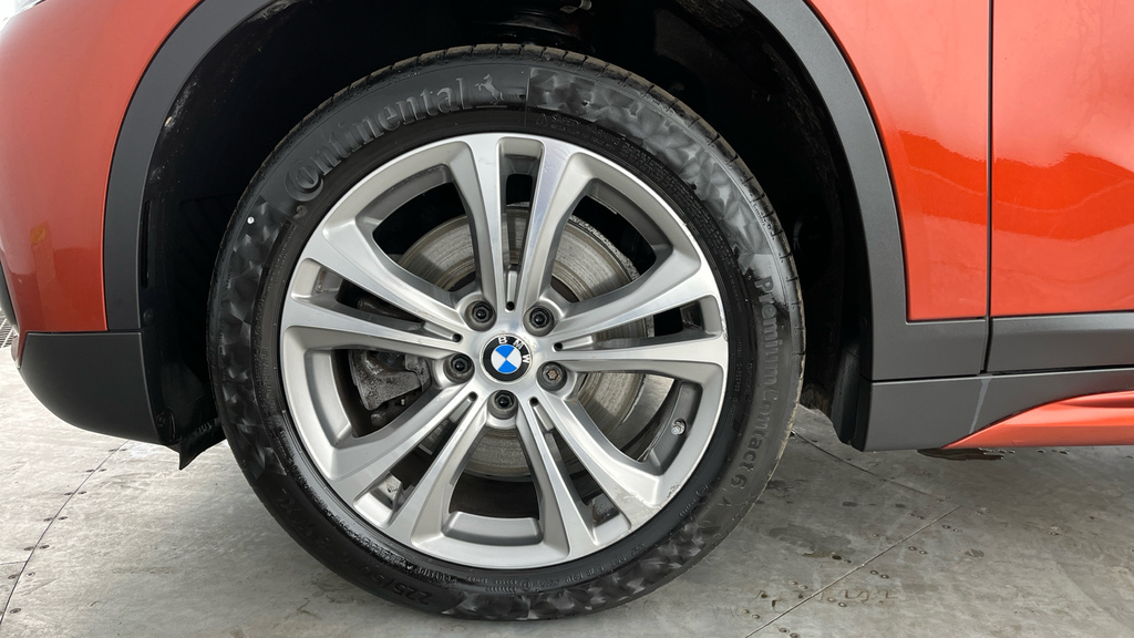 BMW X1 Sport Black #28
