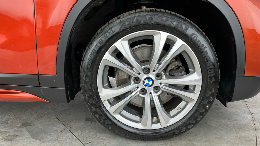 BMW X1 Sport Black #31