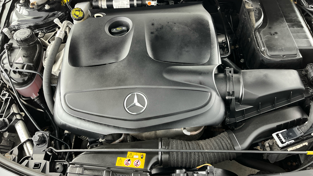 Mercedes-Benz CLA Class Amg Yellow #27