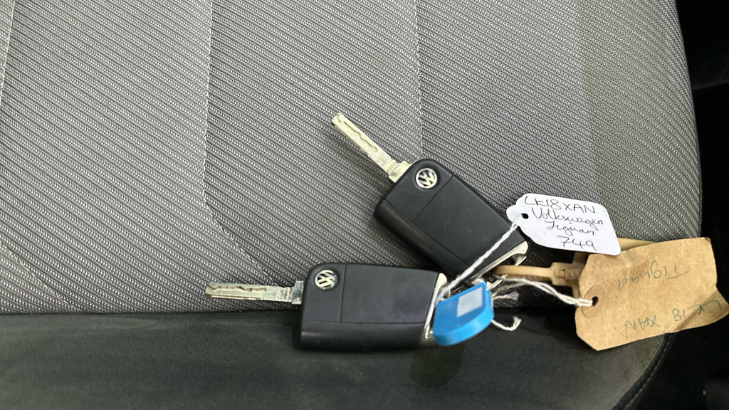Volkswagen Tiguan Se Navigation Tsi Bluemotion Technology Black #26