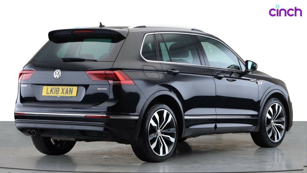 Volkswagen Tiguan Se Navigation Tsi Bluemotion Technology Black #3