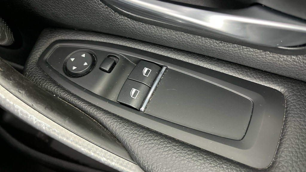BMW 4 Series M Sport White #11