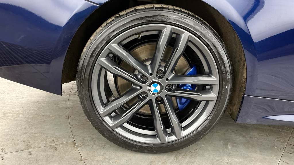 BMW 4 Series M Sport White #30
