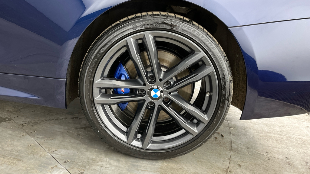 BMW 4 Series M Sport White #29