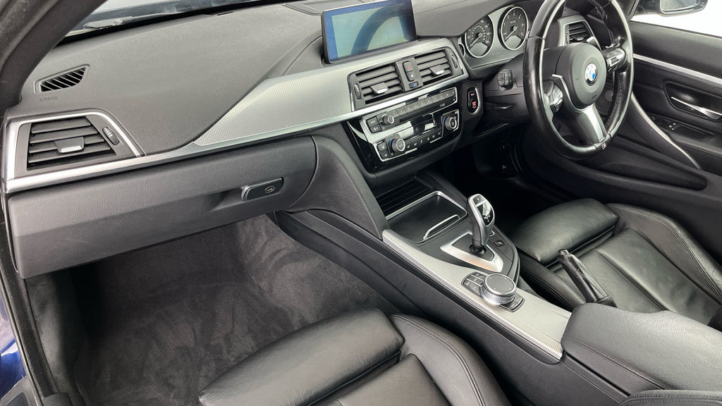 BMW 4 Series M Sport White #10
