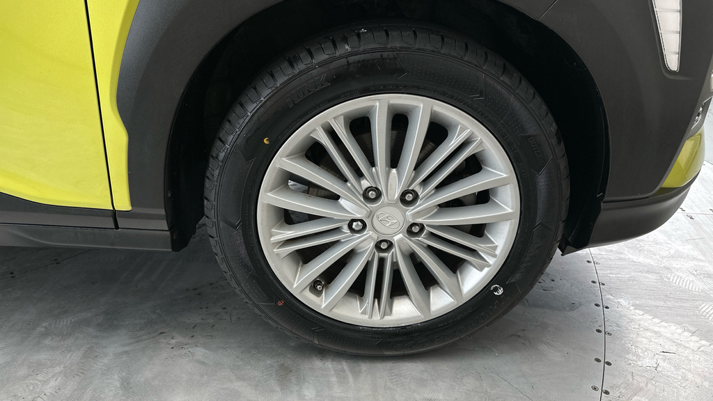 Hyundai Kona Premium Grey #26