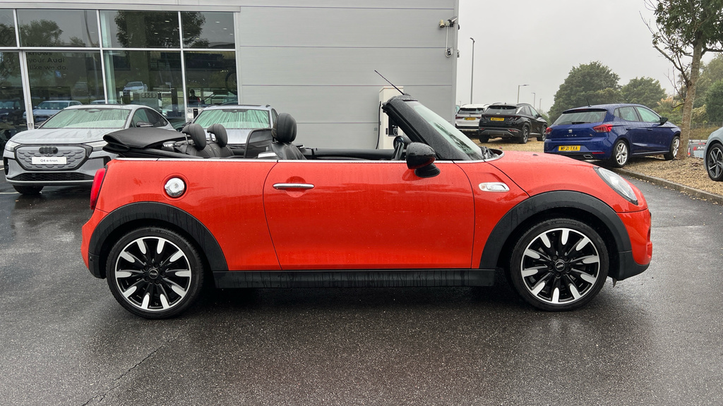 Mini Convertible 1.5 Cooper Classic Convertible Steptron Silver #42