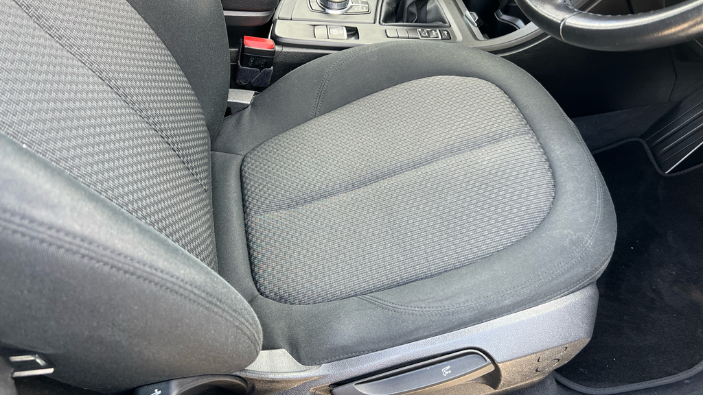 BMW X1 Xdrive25d M Sport Blue #34