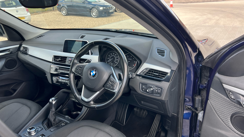 BMW X1 Xdrive25d M Sport Blue #9
