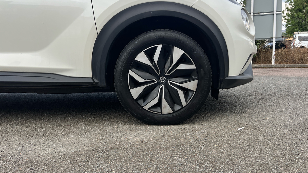 Nissan Juke 1.0 Dig-t Acenta #23