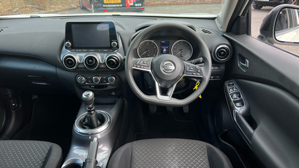 Nissan Juke 1.0 Dig-t Acenta #11