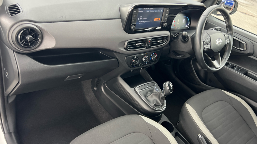 Hyundai I10 Advance Red #13