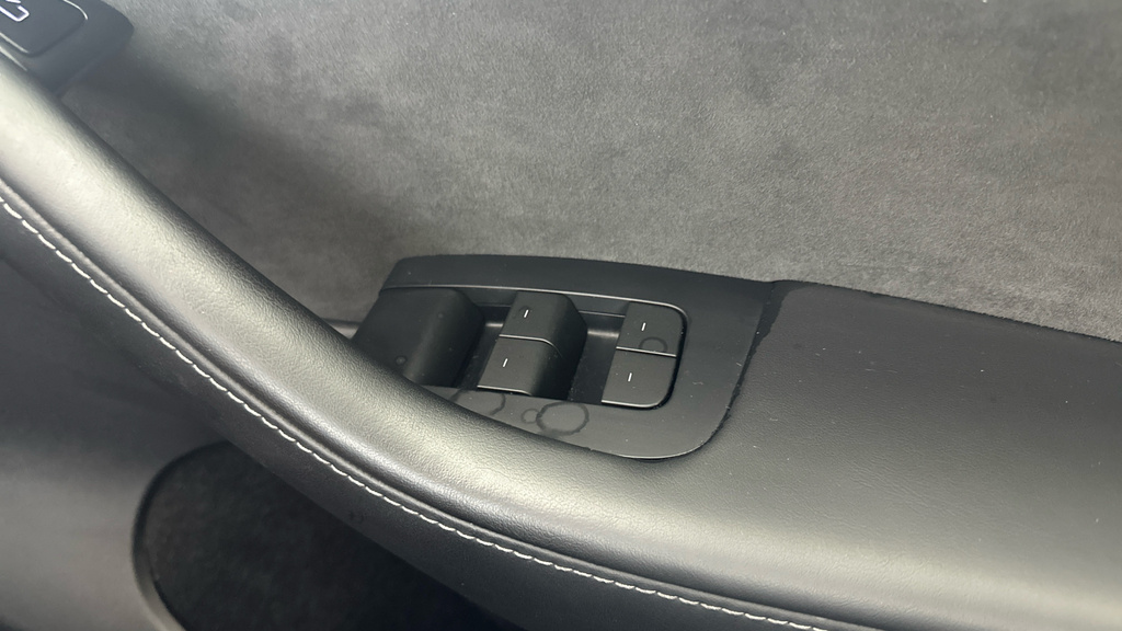 Tesla Model Y Suv Rwd 346 Ps White #14