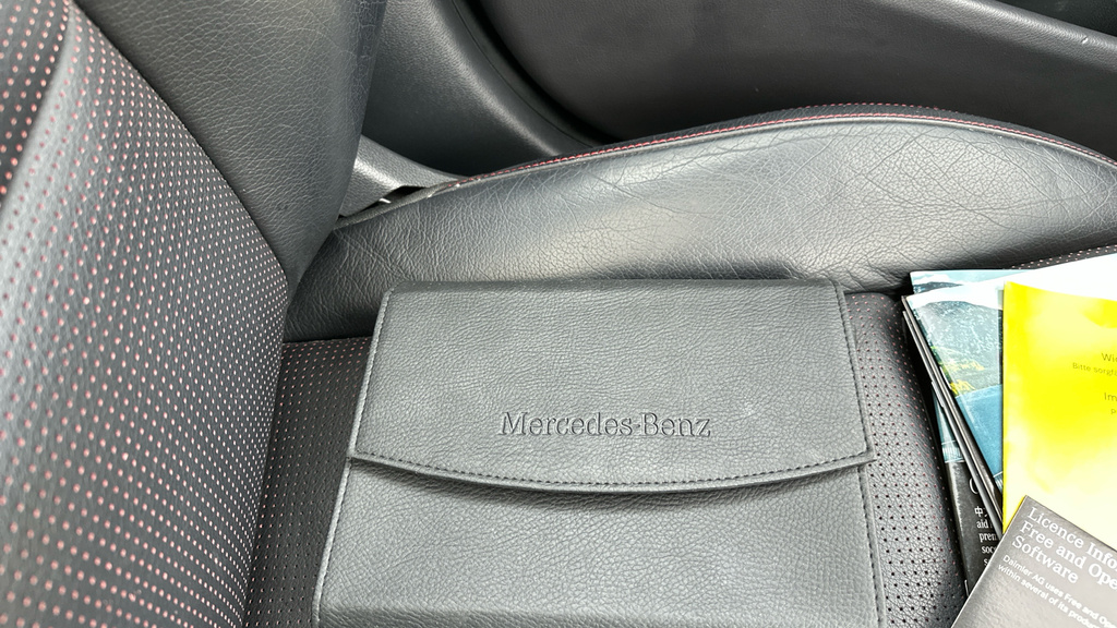 Mercedes-Benz GLA Class 2.1L Se Grey #27