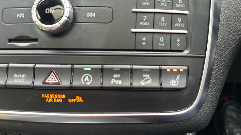 Mercedes-Benz GLA Class 2.1L Se Grey #13