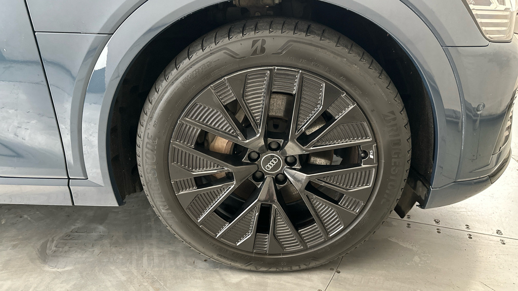 Audi Q8 e tron S Line 55 E-tron Quattro 300,00 Kw Blue #29