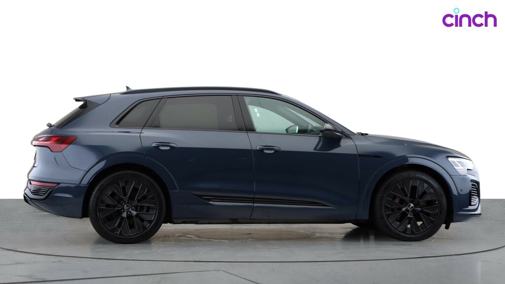 Audi Q8 e tron S Line 55 E-tron Quattro 300,00 Kw Blue #2