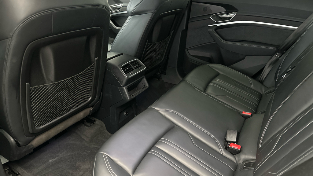 Audi Q8 e tron S Line 55 E-tron Quattro 300,00 Kw Blue #23