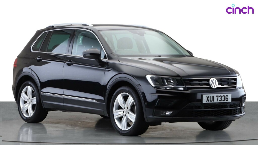 Volkswagen Tiguan Automatic White #1