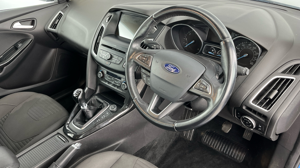 Ford Focus 1.0 Ecoboost 125 Titanium X Blue #9