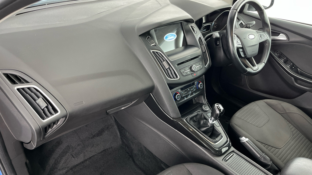 Ford Focus 1.0 Ecoboost 125 Titanium X Blue #10