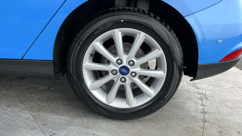 Ford Focus 1.0 Ecoboost 125 Titanium X Blue #26