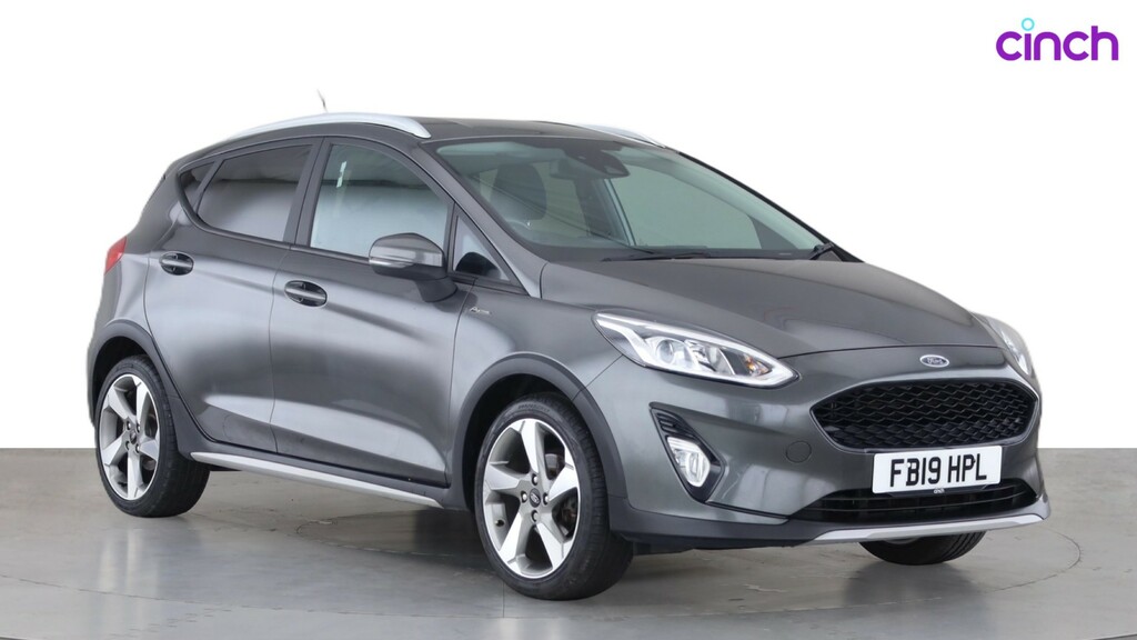 Ford Fiesta 1.1 Trend Black #1
