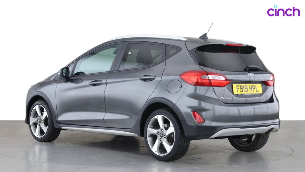 Ford Fiesta 1.1 Trend Black #6