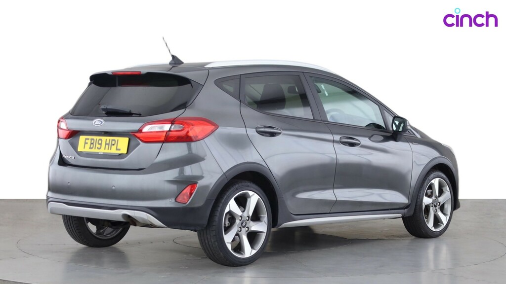 Ford Fiesta 1.1 Trend Black #3