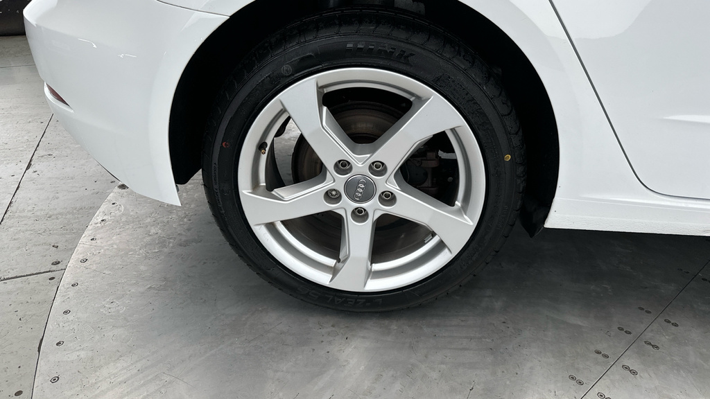 Audi A3 35 Tfsi Black Edition S Tronic White #24