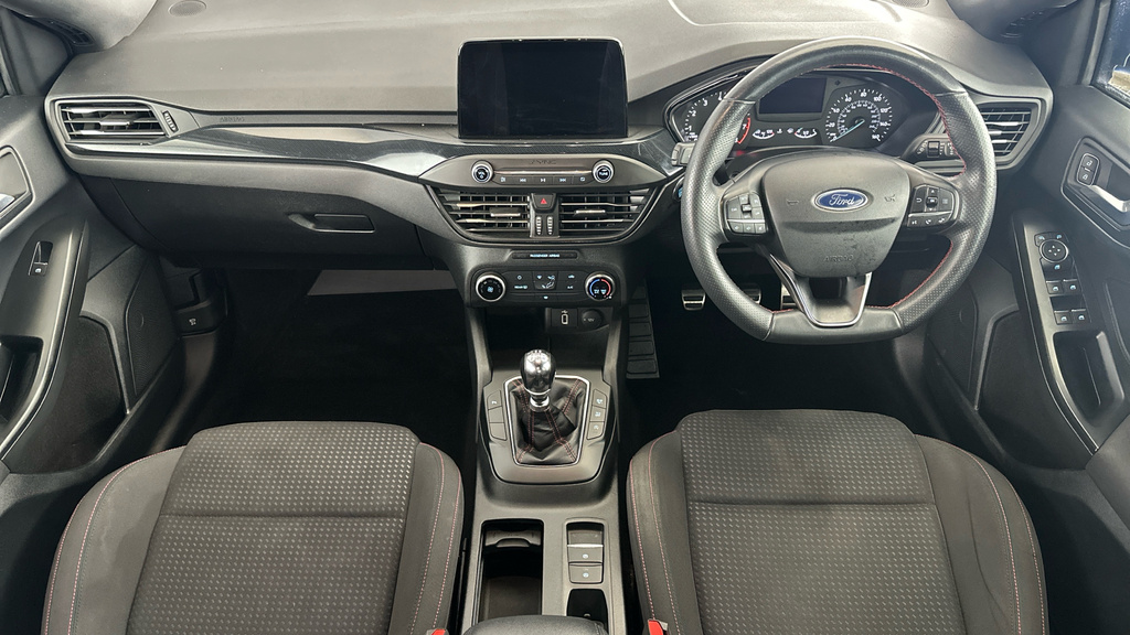 Ford Focus 1.0 Ecoboost 125 St-line Red #16