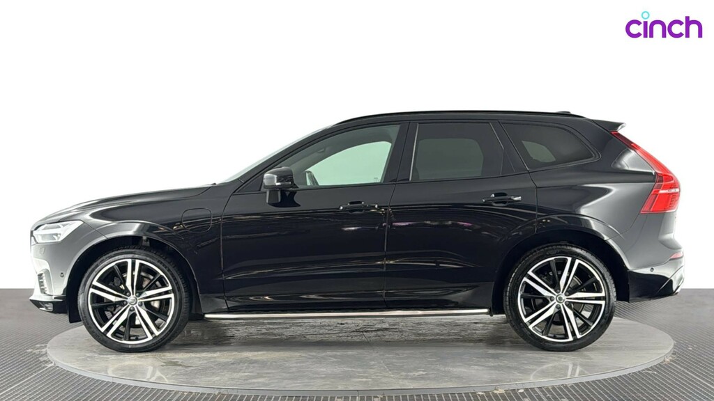 Volvo XC60 2020 Model With Private Plate Blue #6