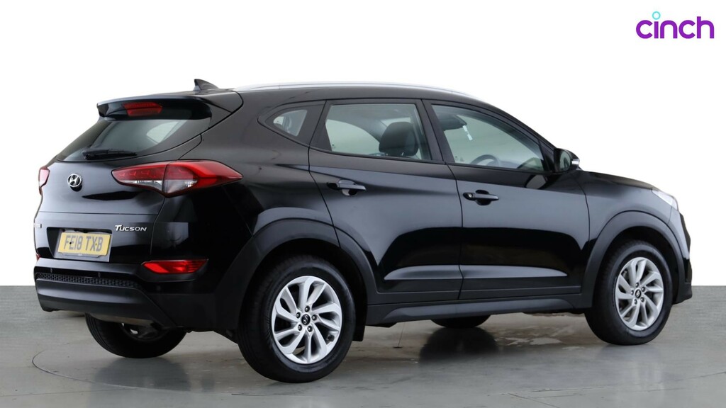 Hyundai Tucson Black #3