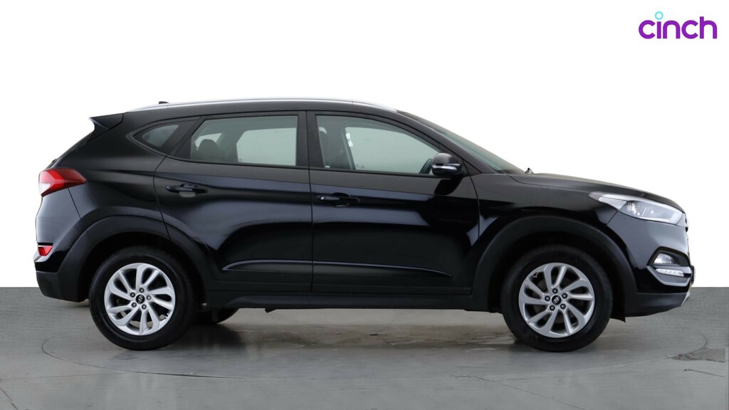 Hyundai Tucson Black #2