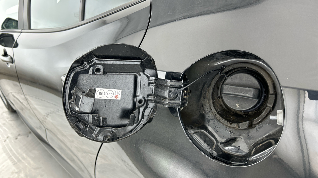 Toyota Corolla Corolla Icon Tech Hev Cvt Black #27