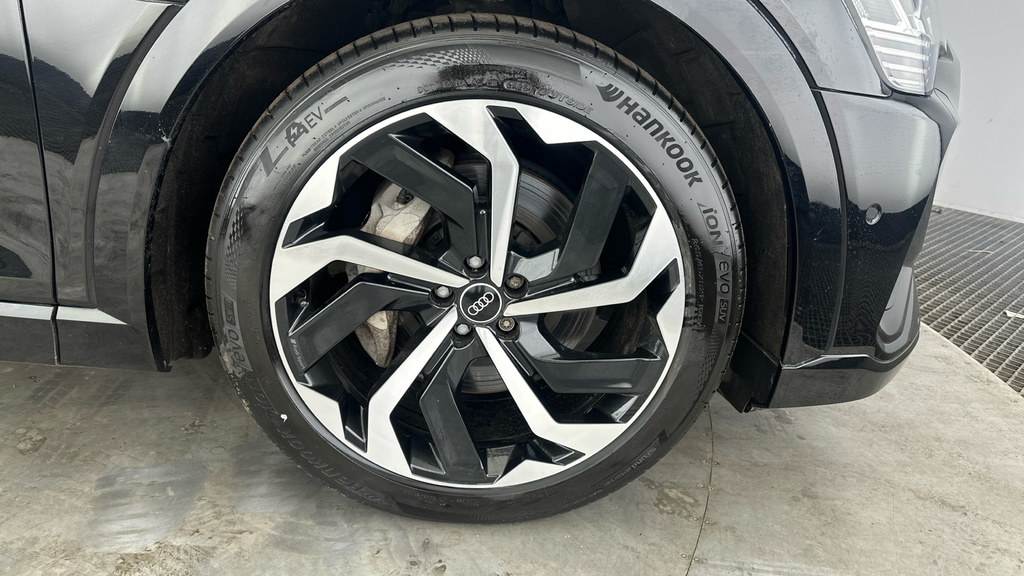 Audi E-tron 55 Technik Suv Quattro 95Kwh 11 Grey #31