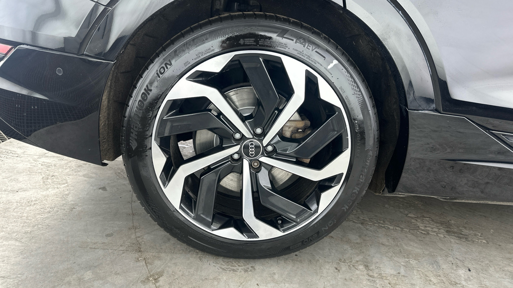 Audi E-tron 55 Technik Suv Quattro 95Kwh 11 Grey #30