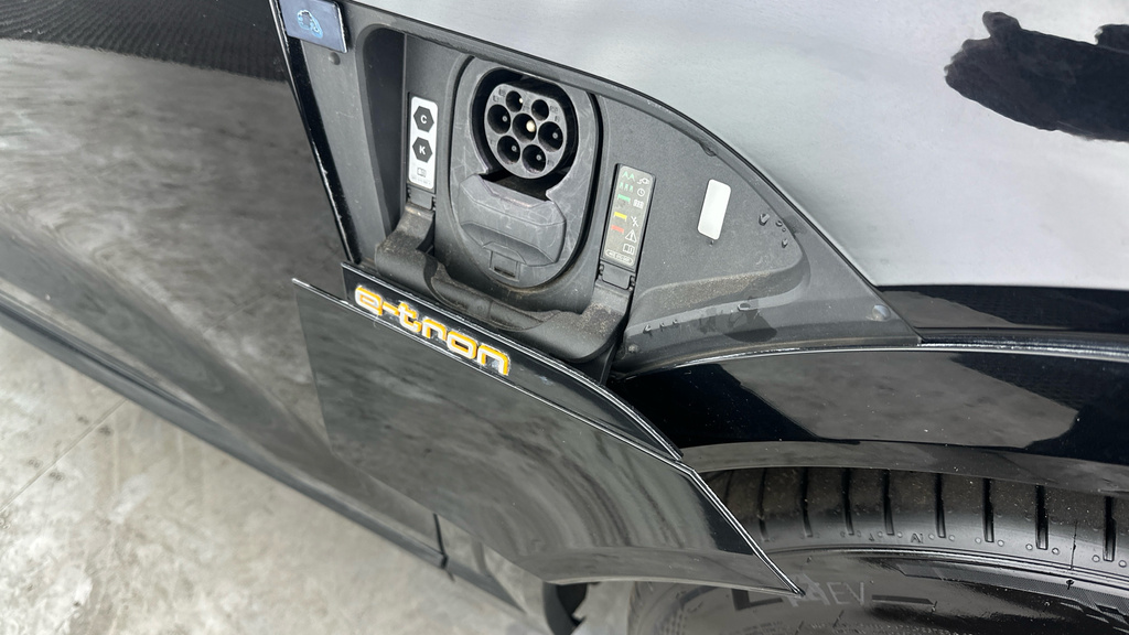 Audi E-tron 55 Technik Suv Quattro 95Kwh 11 Grey #32