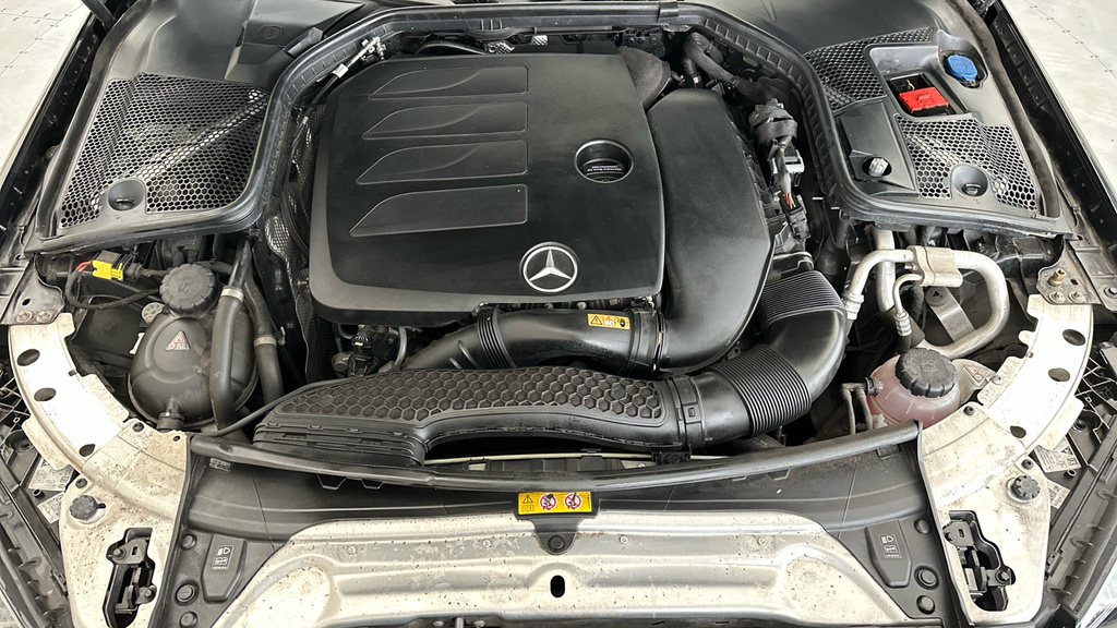 Mercedes-Benz C Class Amg Line Blue #23