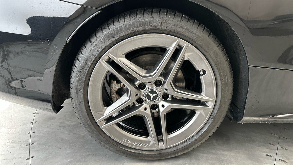 Mercedes-Benz C Class Amg Line Blue #26