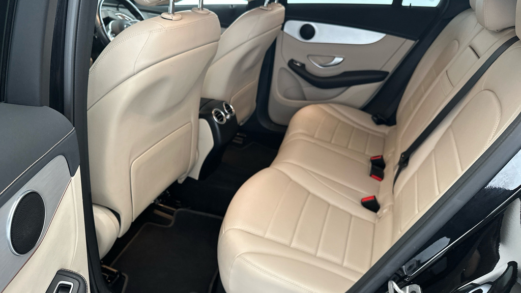 Mercedes-Benz EQC Suv White #21