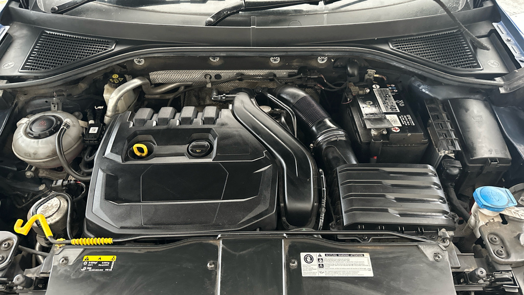 Volkswagen T-Roc Grey #21