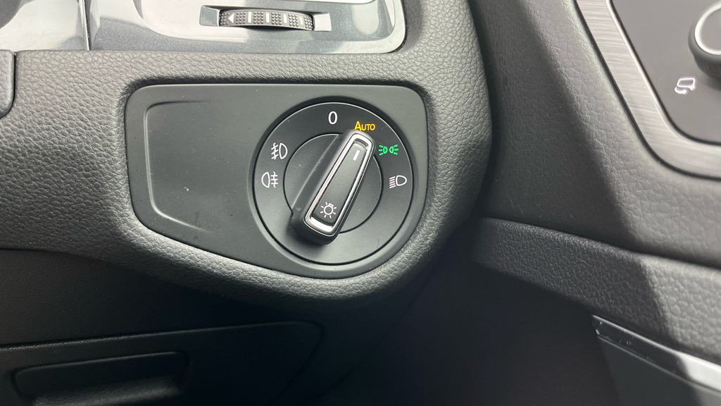 Volkswagen Golf 1.6 Tdi Match Grey #10