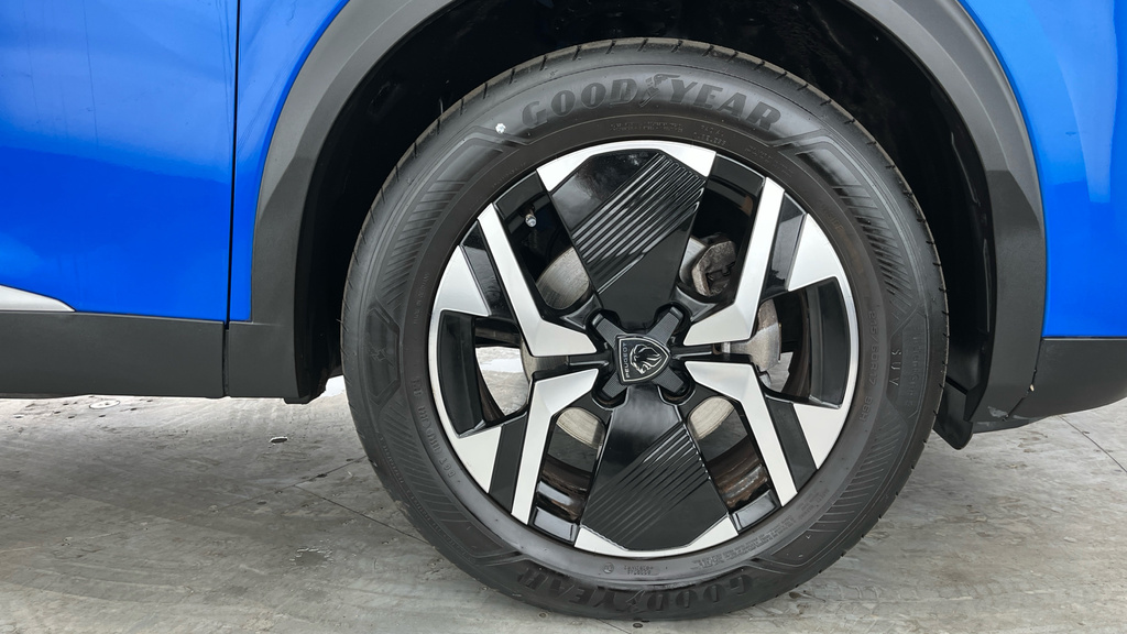 Peugeot 2008 Gt Blue #31