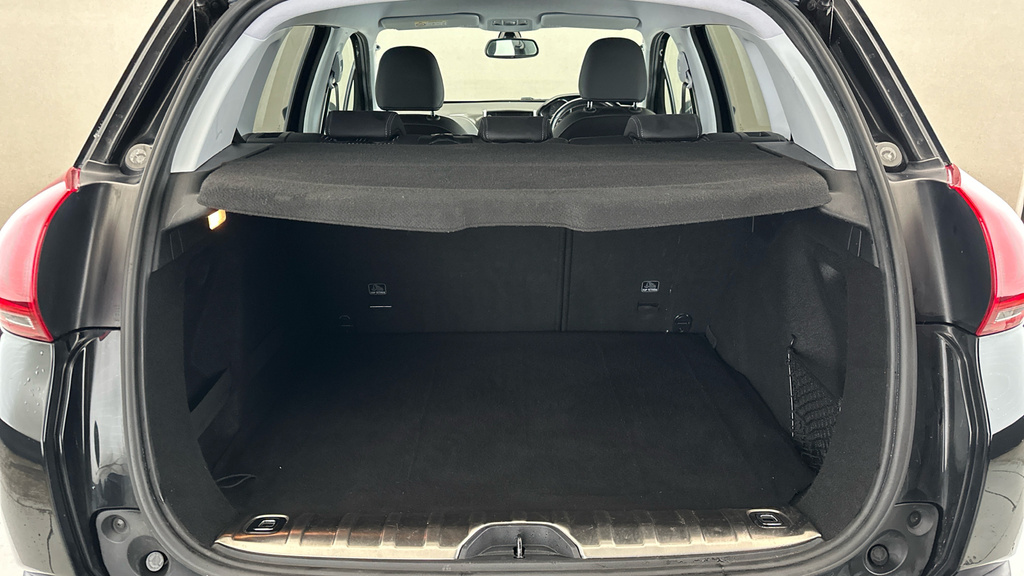Peugeot 2008 Gt Line Grey #19