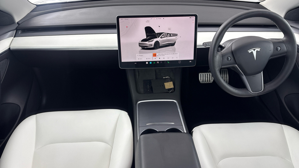 Tesla Model 3 202272 75 Kwh Long Range Saloon Awd 2 K White #10