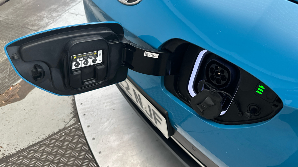 Hyundai Kona Hatchback Grey #29