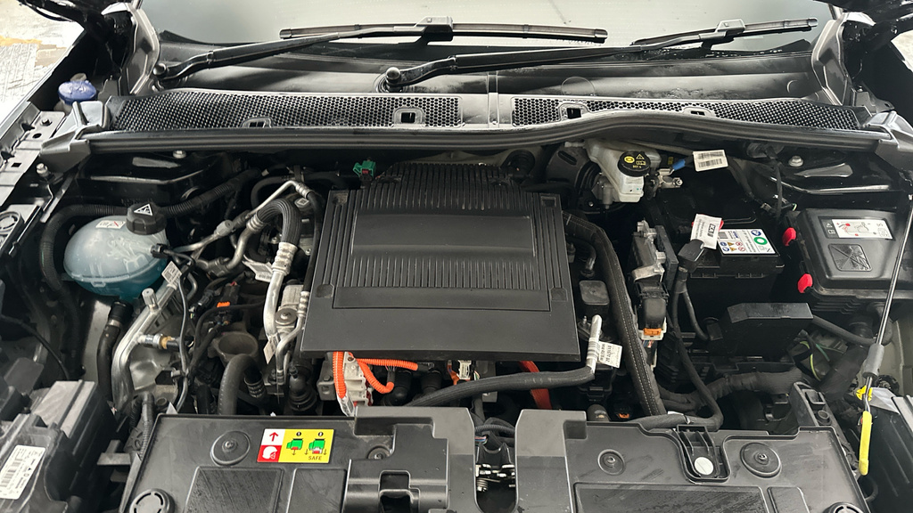 Citroen e-C4 50Kwh Shine Plus Hatchback 7.4K  #22